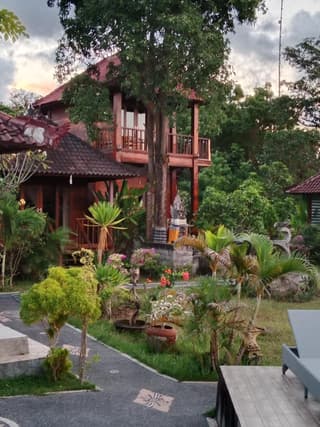 D mas huts lembongan
