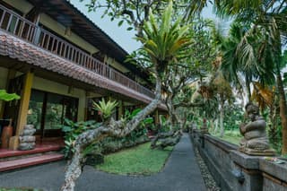 Jati Home Stay