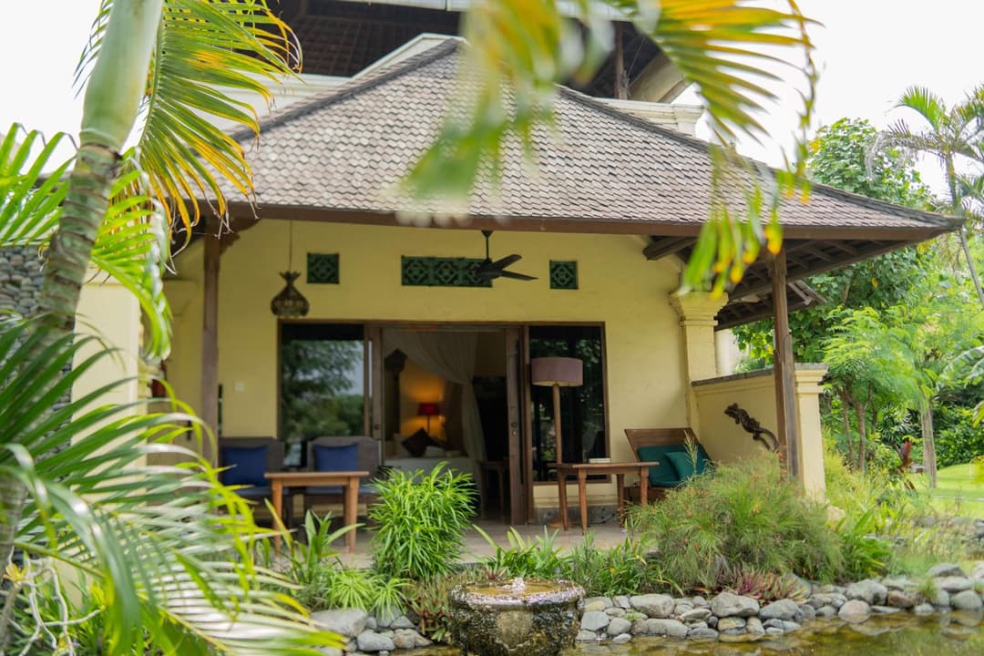 Taman Sari Bali Resort and Spa — photo 1 of 142
