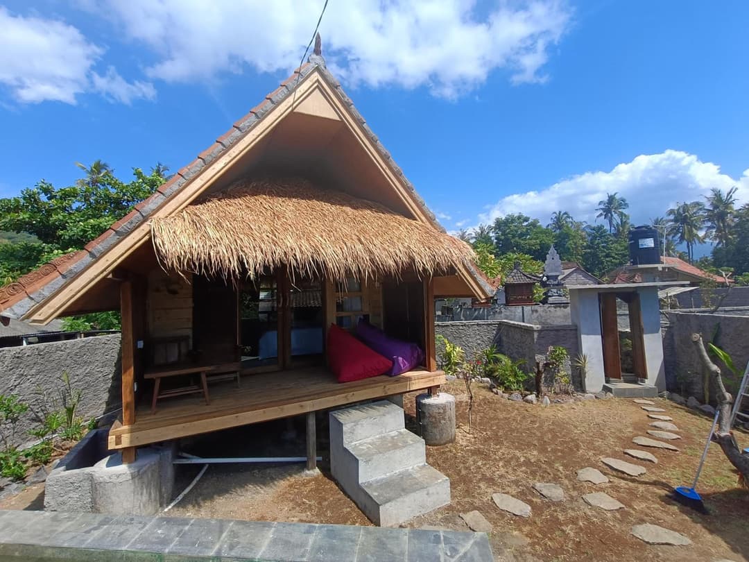 Yogi Beach Cabin — photo 1 of 60