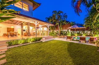 Villa Berlin - Private 6 BDR Villa in Seminyak with Pool and Garden