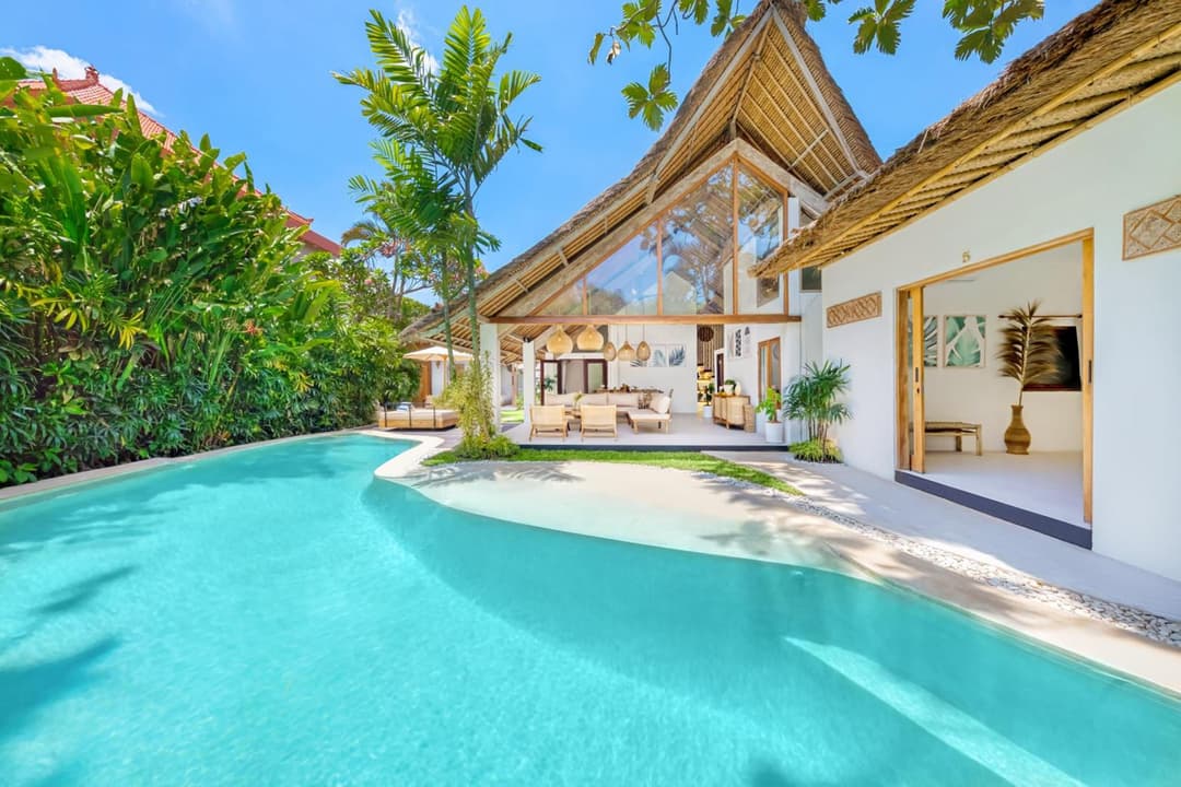 Villa Indigo - 5-BDR with huge pool and garden — photo 1 of 68