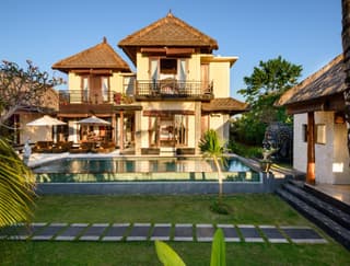 Balangan Beach Villa Idaman Bungalows