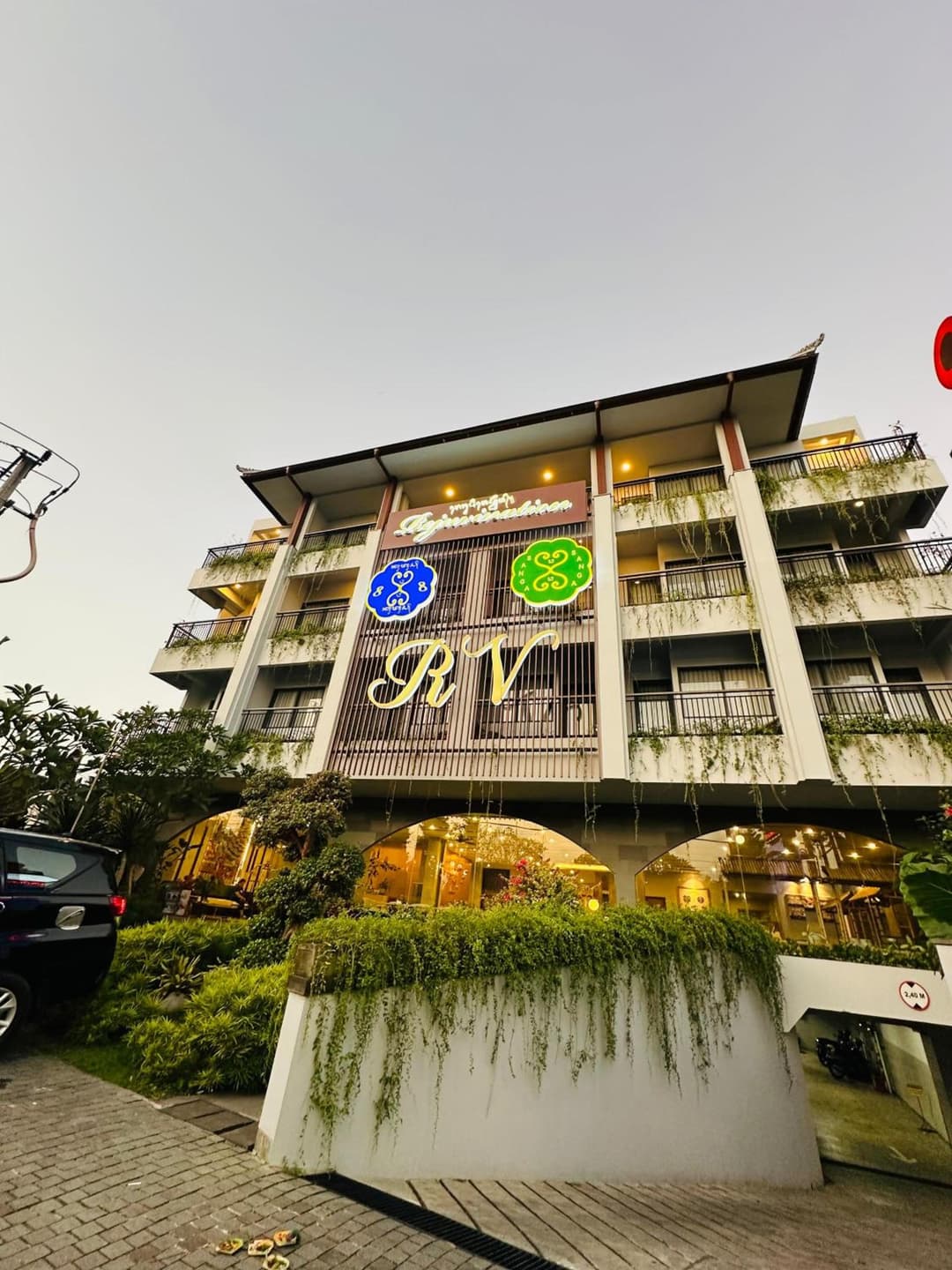 RV Hotel Gianyar — photo 1 of 1