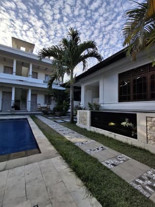 Adore guesthouse