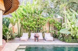 Flor Villa by Betterplace