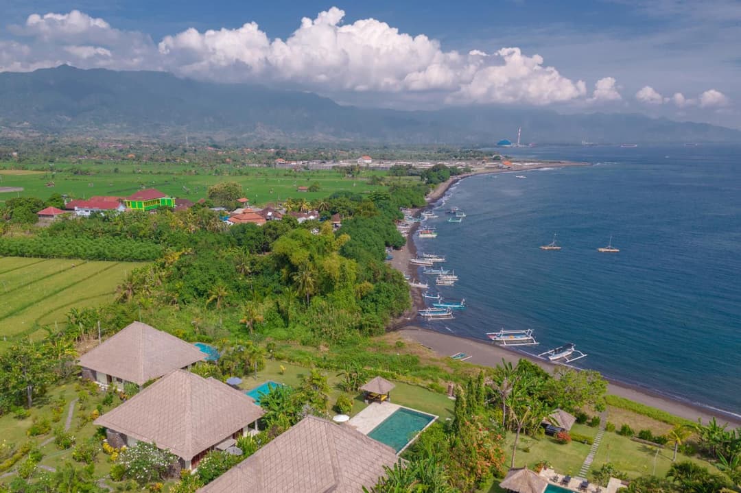 Absolute Beach Front Villa — photo 1 of 1