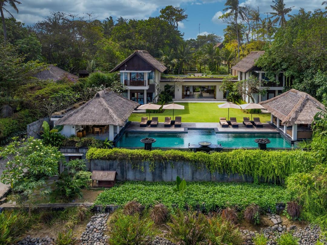 Seseh Beach Villas — photo 1 of 1