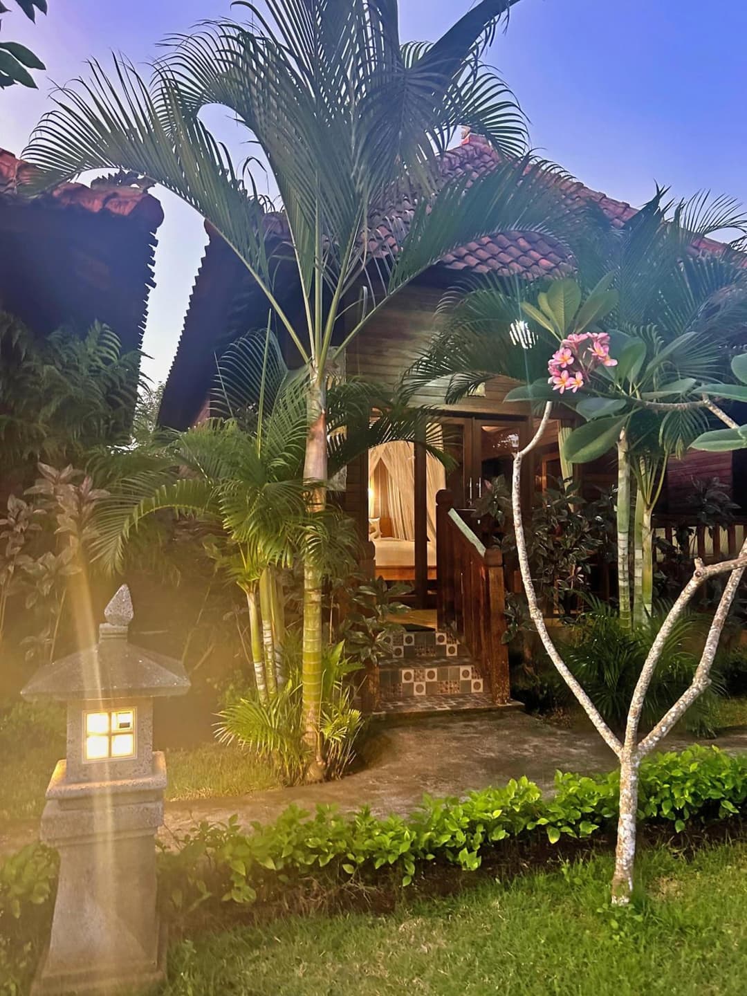 Island Garden Huts Lembongan — photo 1 of 1