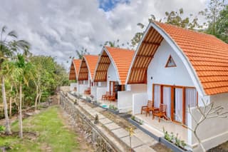 Kelingking Beach Villas