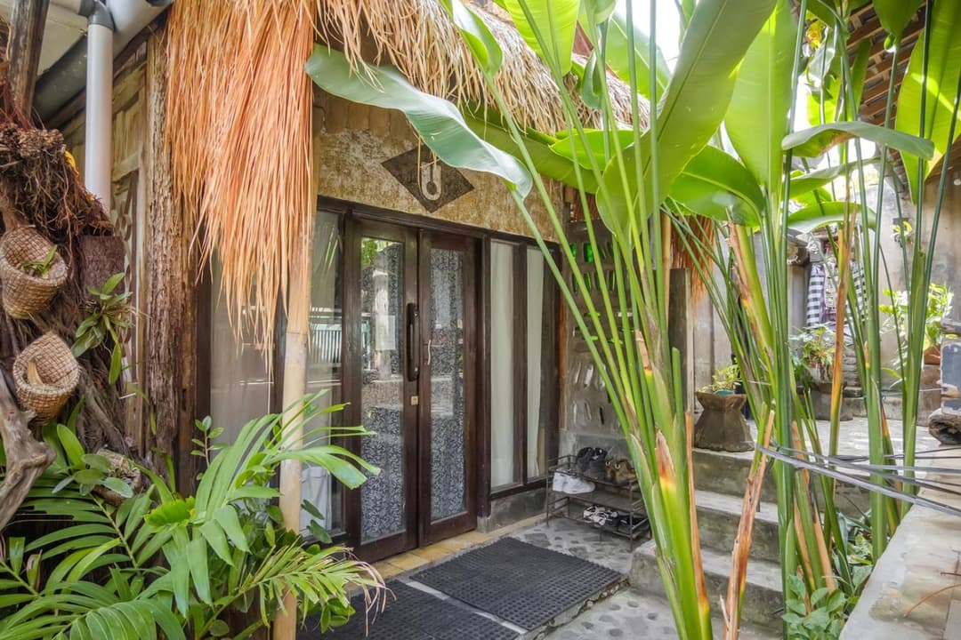 TwoSpaces Living at Wave And Chill House, Canggu — photo 1 of 79