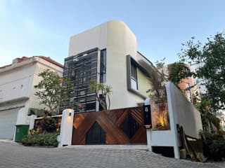 Landmark Villas