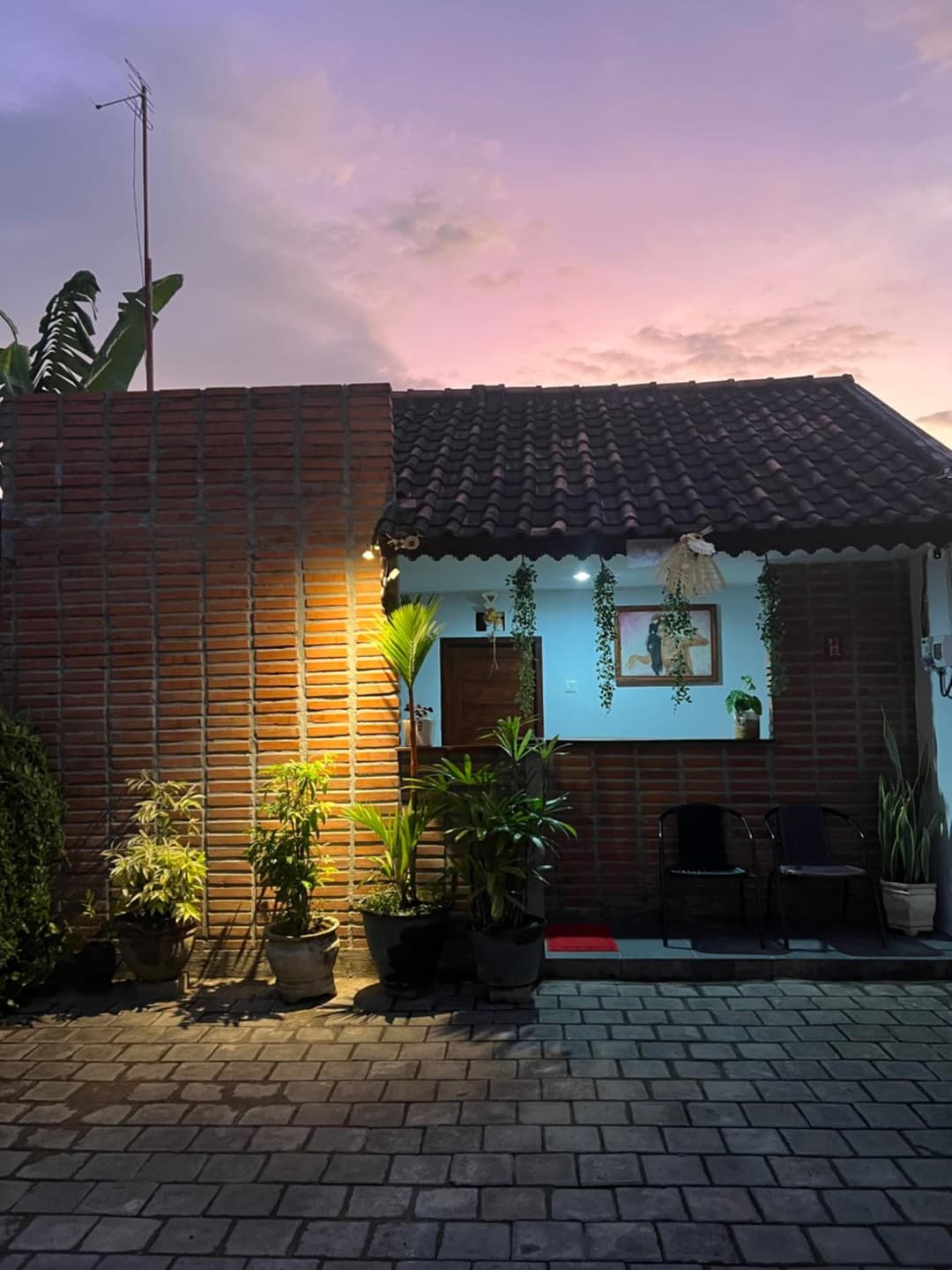 ADIKARA TROPICAL GARDEN — photo 1 of 34