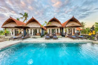 MT Penida Bungalow