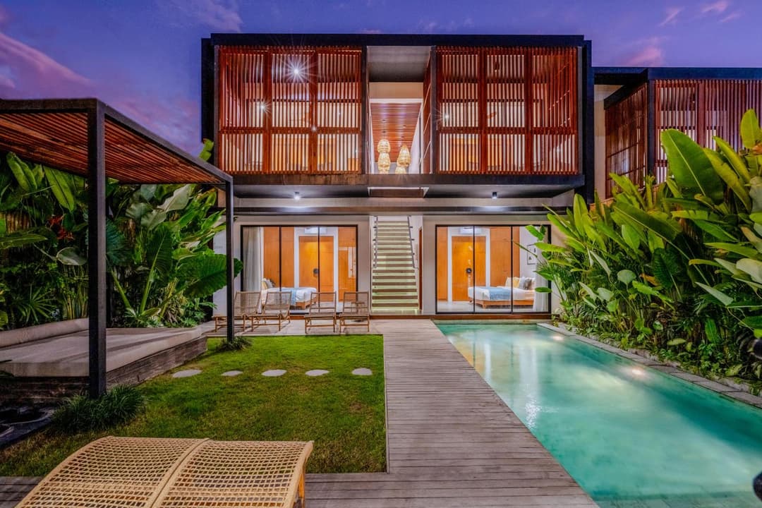 Red Sunset Villa by Betterplace — photo 1 of 40