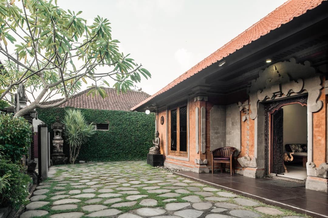 Segara Beach House Villa - Kuta — photo 1 of 74