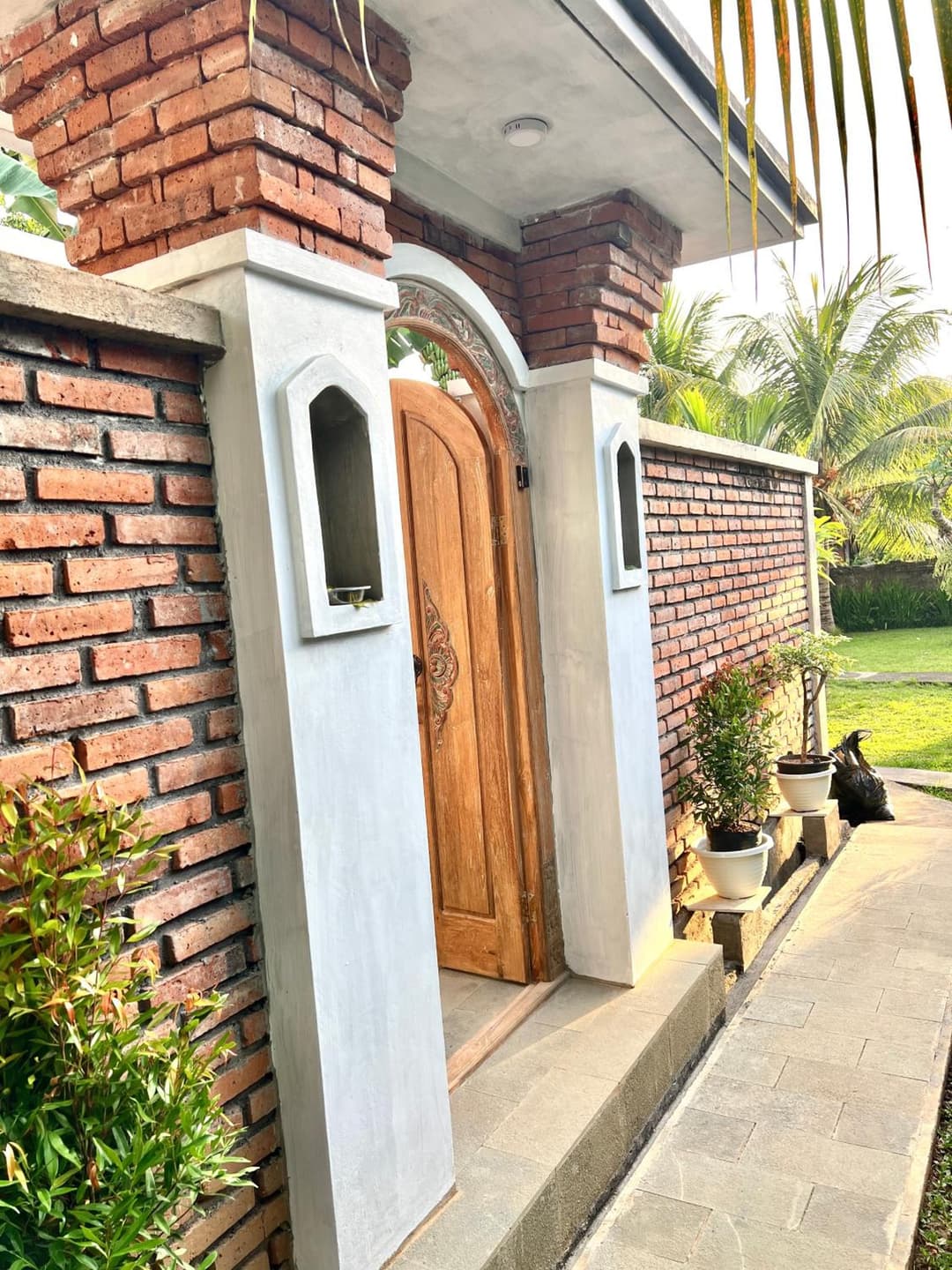 Ubud Arindra Private Pool Villa — photo 1 of 85