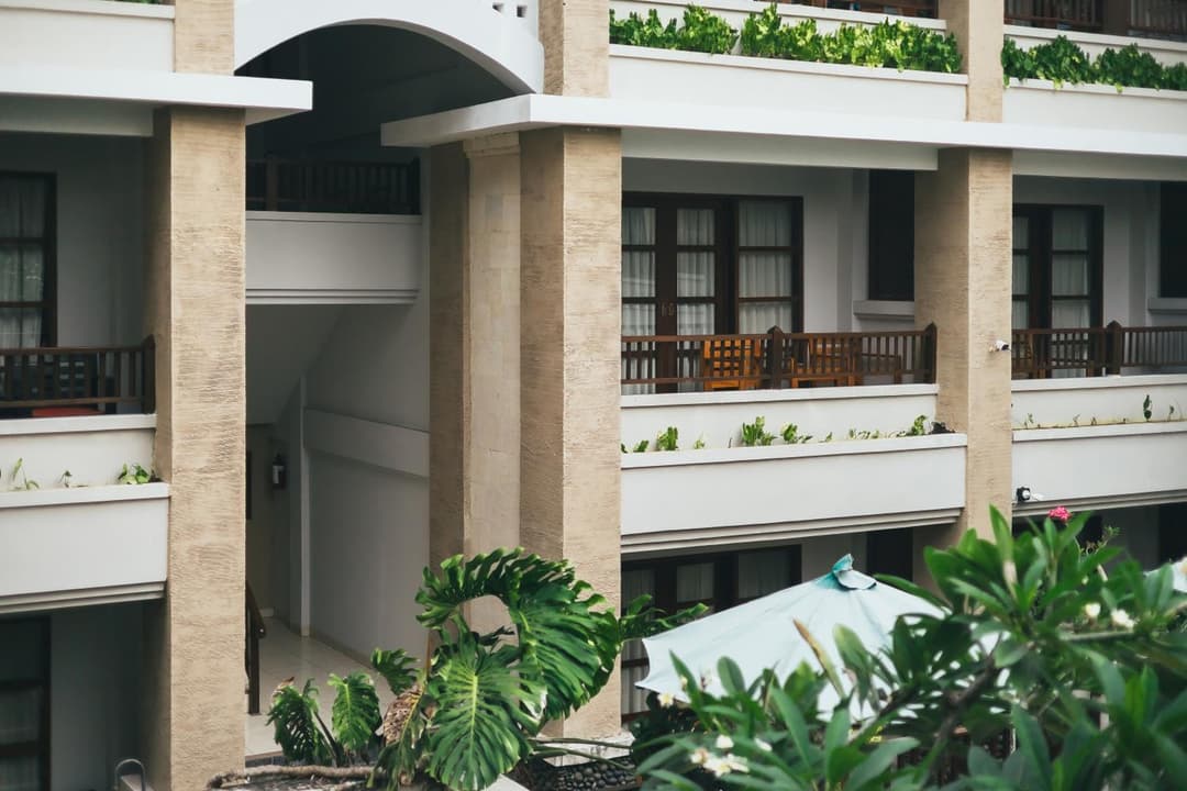 Fourteen Roses Beach Hotel — photo 1 of 31