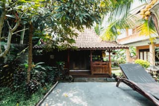 Rizky Guesthouse