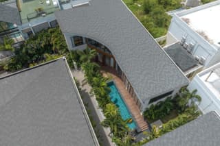 Villa Amanora & Amaluna - 2 Stunning Villas, 9 Bedrooms for Groups