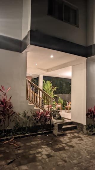 Sujiwa Ubud Hotel & Villa