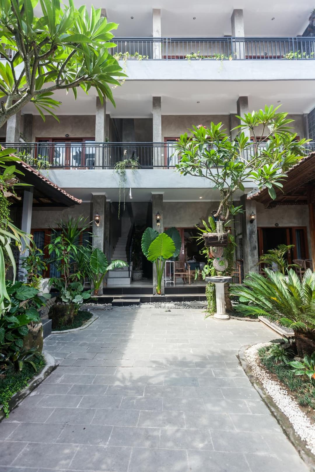 Rumah Weda — photo 1 of 19