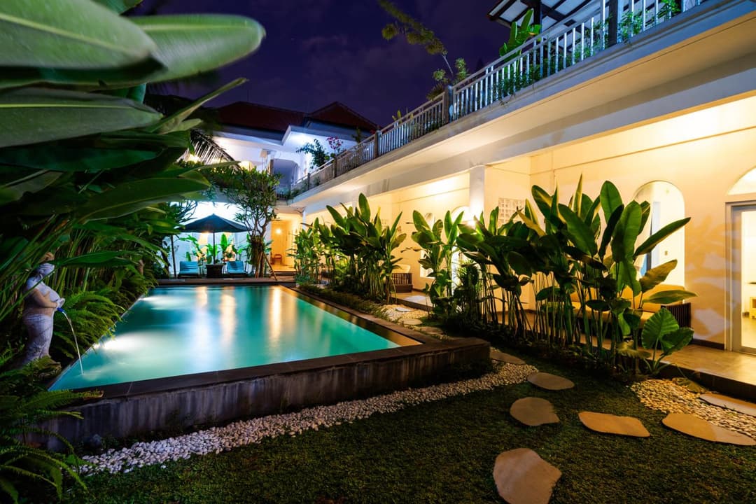 Mahayana House — photo 1 of 6