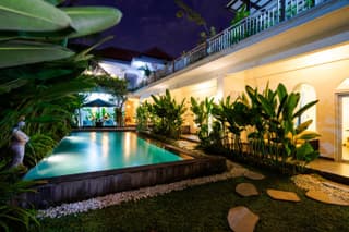 Mahayana House