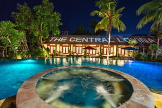 The Central Lovina Hotel & Restaurant