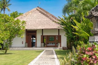 Villa Emerald