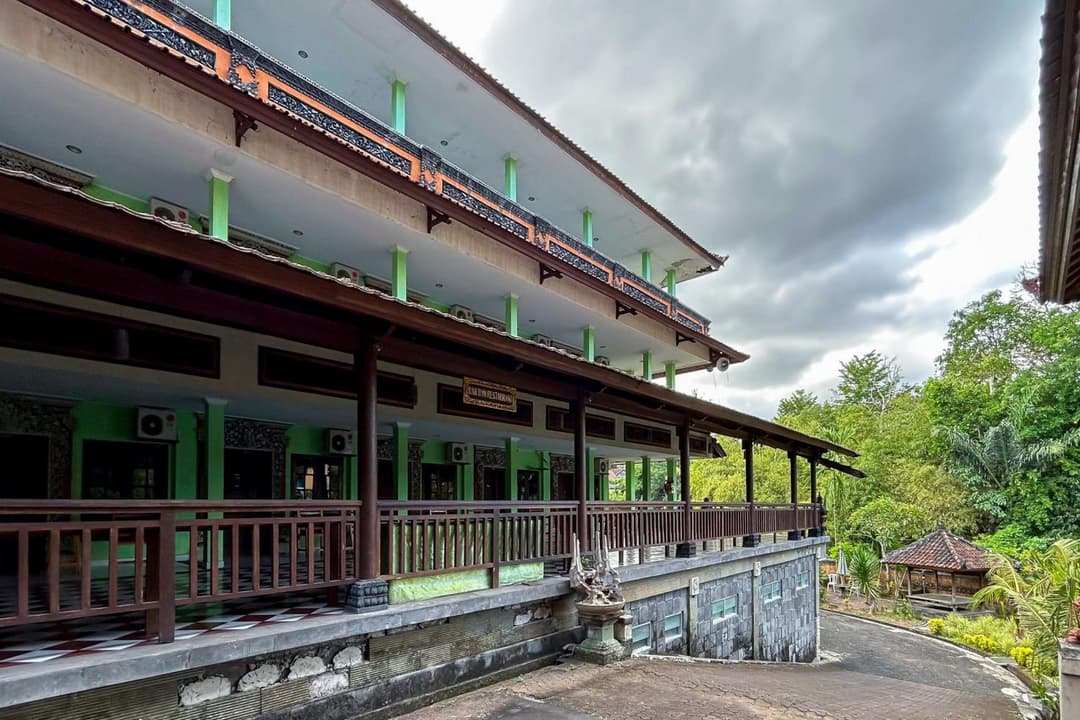 Batukaru Garden Hotel Ubung Denpasar — photo 1 of 25