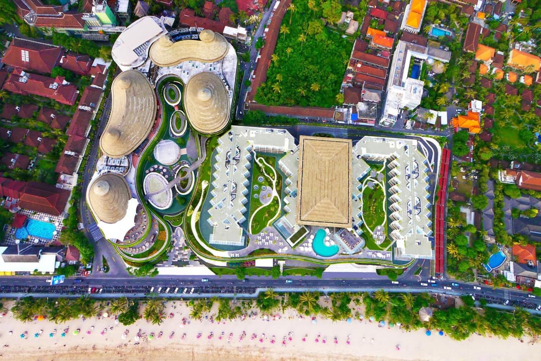 Sheraton Bali Kuta Resort — photo 1 of 127
