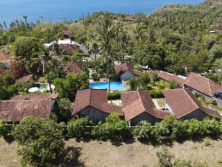 Frangipani Inn & Restaurant