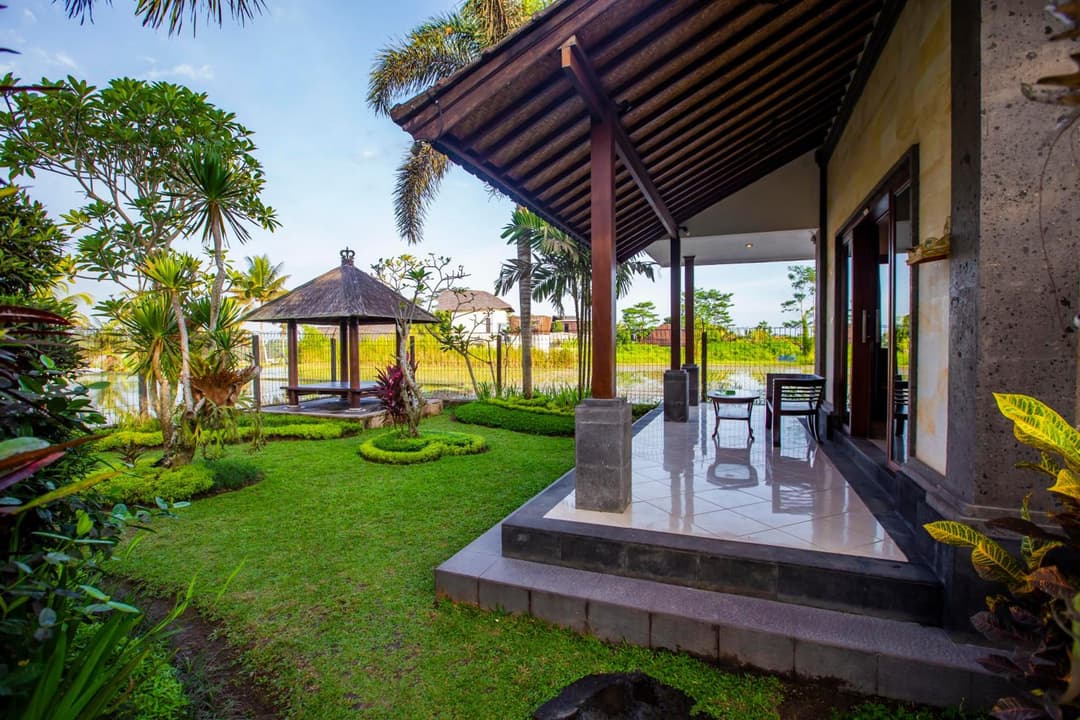 Villa Mandi Resort & spa — photo 1 of 17