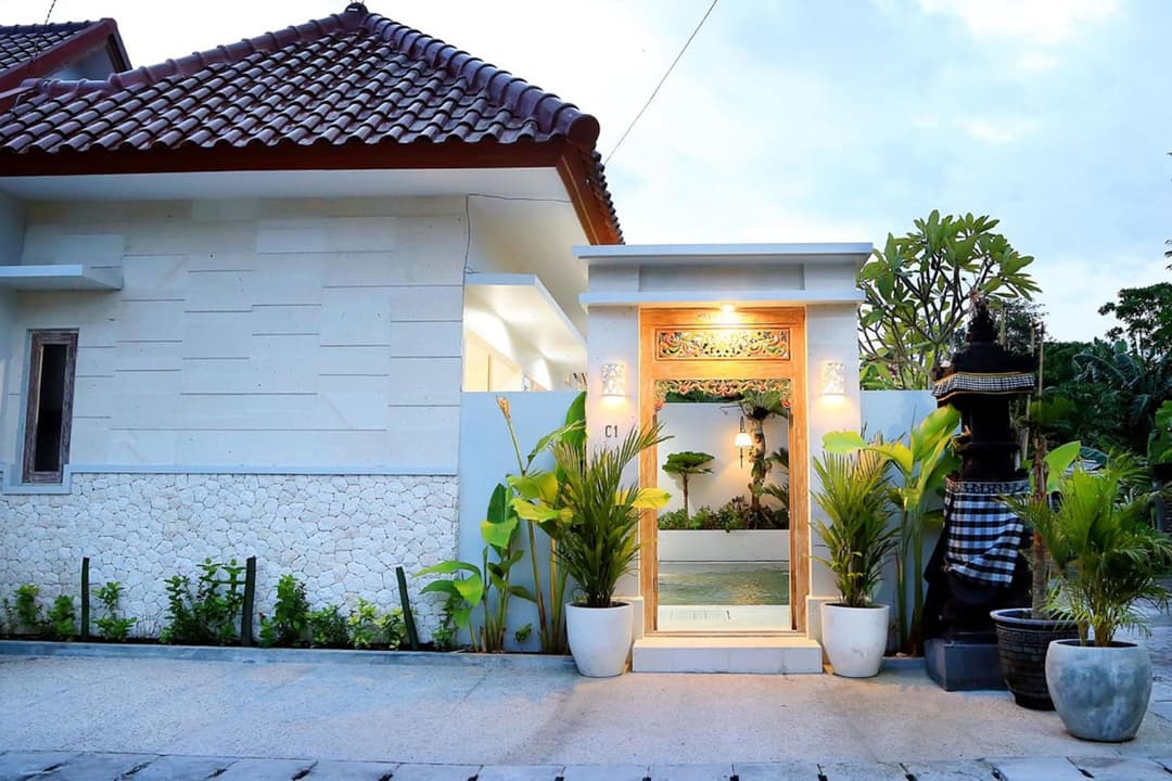 Bale Village Villa By Kasta Hospitality — photo 1 of 31