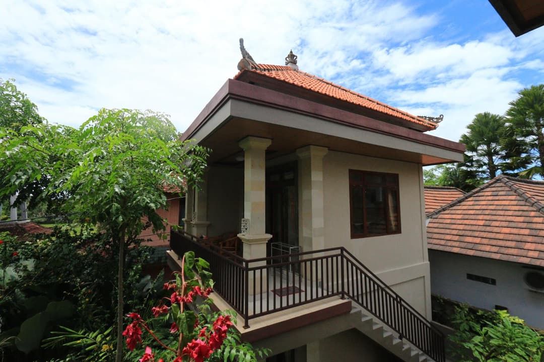 Frangipani Bungalow — photo 1 of 73
