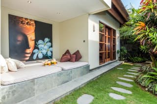 Villa Essence