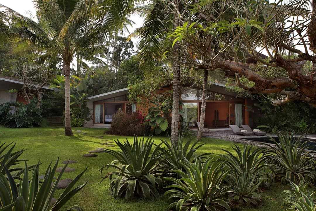 Umah Tampih Luxury Private Villa - CHSE Certified — photo 1 of 41