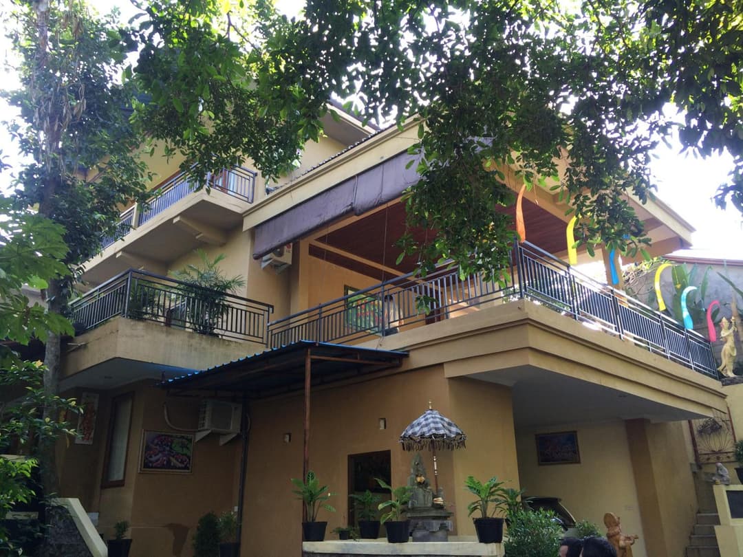 Guesthouse Gusti Putu Oka — photo 1 of 74