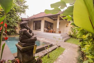 Jagi Villa