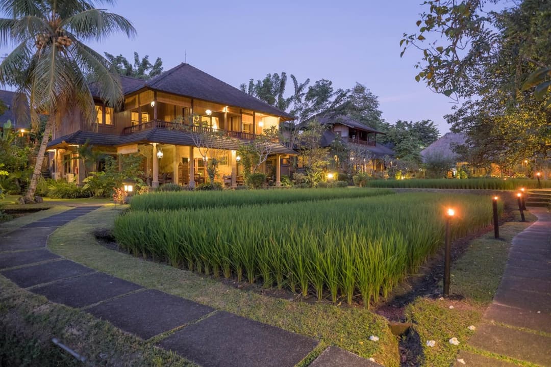 Ananda Ubud Resort — photo 1 of 165