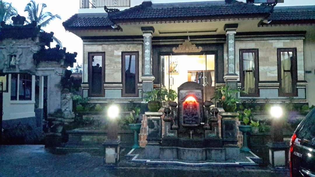 Hotel Mawar Sari Mitra RedDoorz — photo 1 of 30