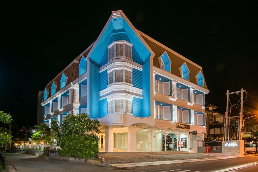 Yan's House Hotel — photo 1 of 134