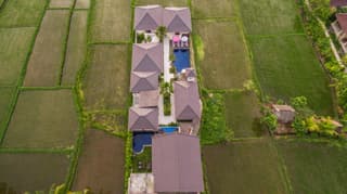 Solo Villas & Retreat