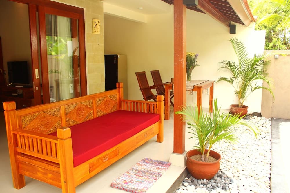 Tutik Private House by Supala — photo 1 of 36
