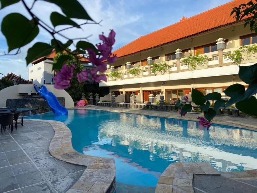 Marine Bay Sanur — photo 1 of 10