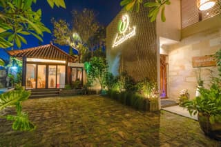 Larose Villas and Boutique Camp