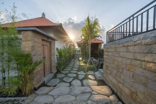 Kaki Uma Villa