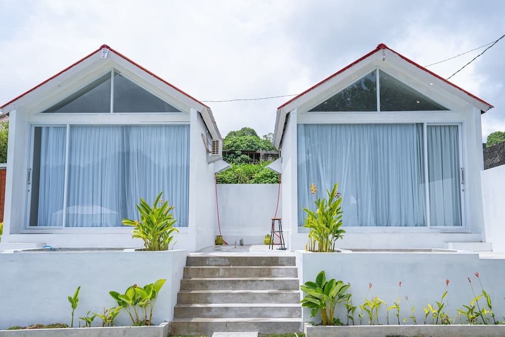 Jempana View — photo 1 of 52