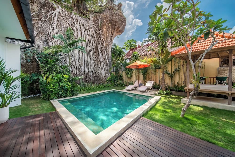 Tropical Villa Sinar Maluku — photo 1 of 1